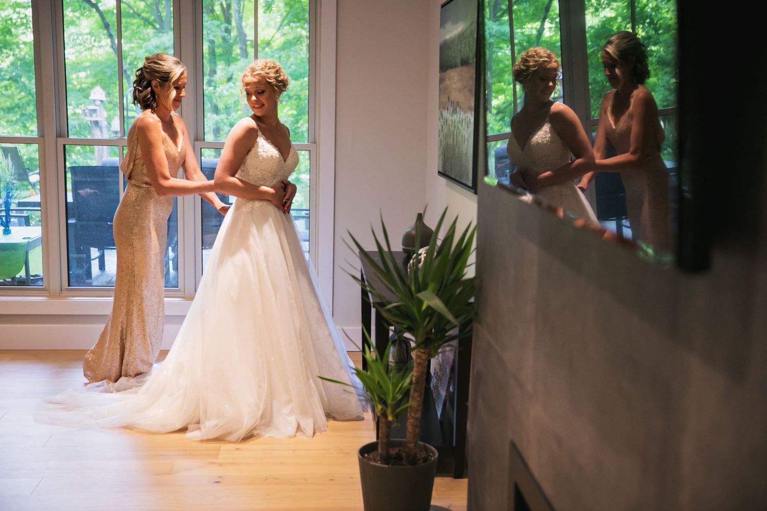 Brescia University College London Ontario Wedding Photos