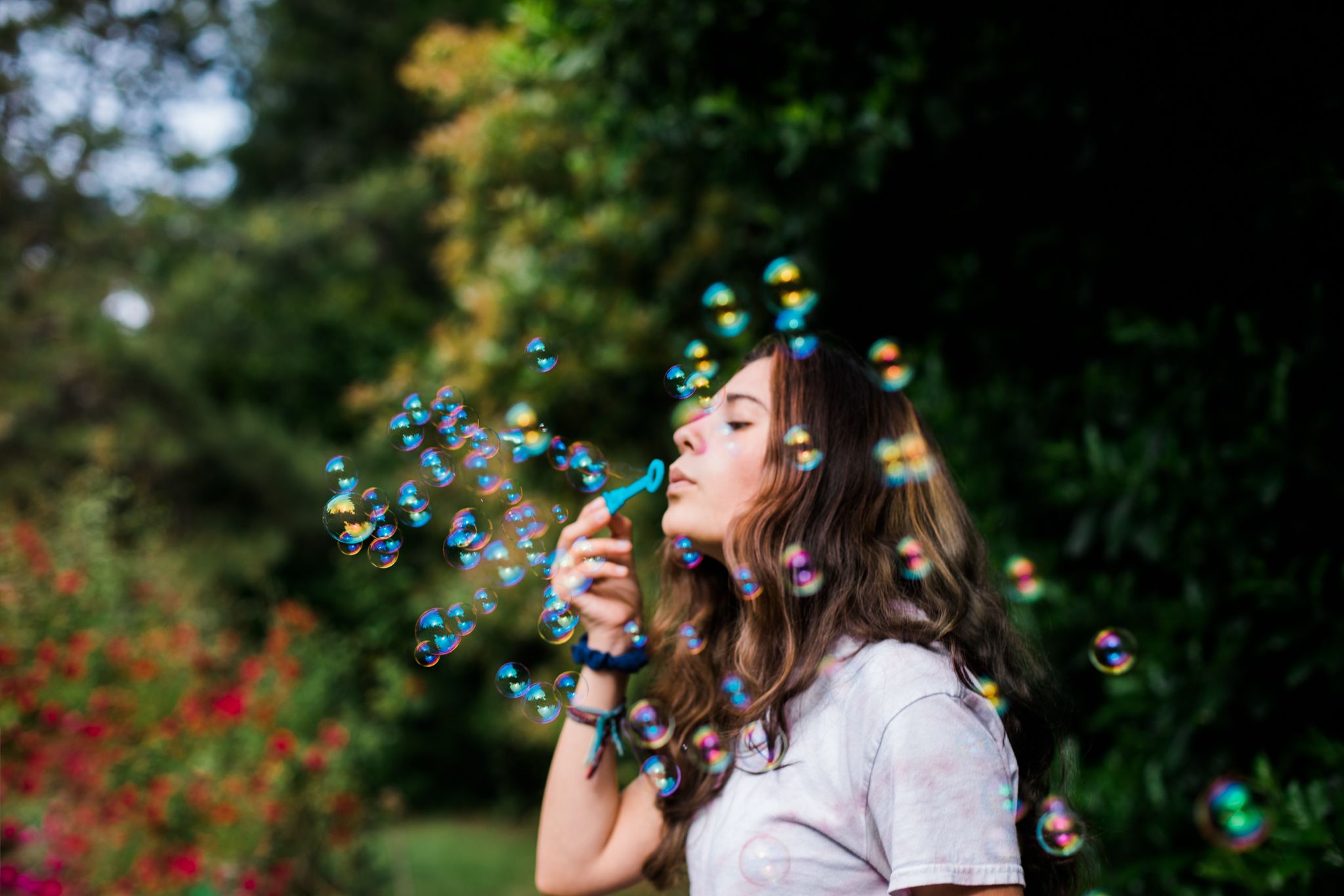 Photographing Bubbles | Tips and Tricks by Lenka Vodicka of Lenkaland Photography | Create Portraits
