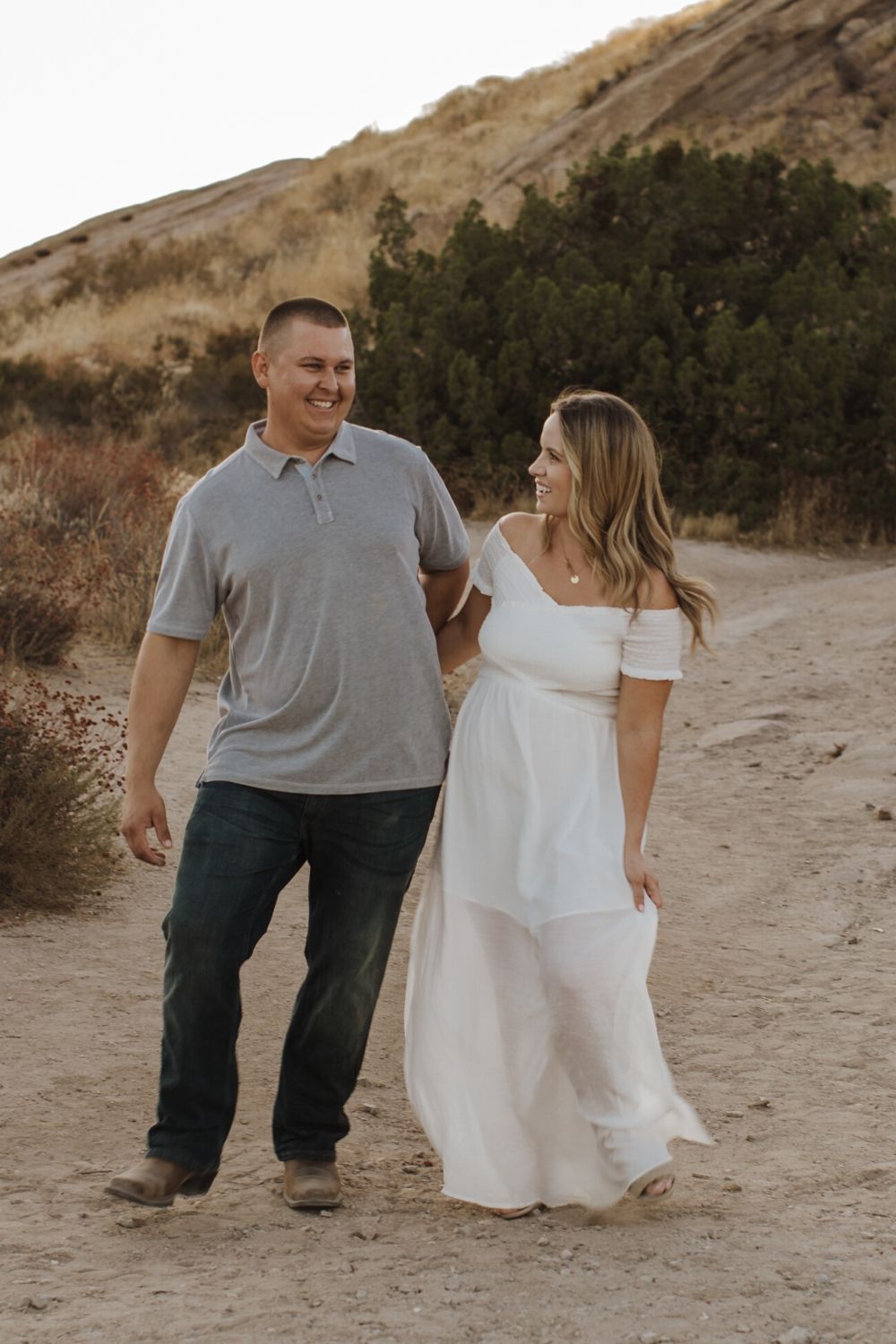 couples and engagement photo shoot ideas