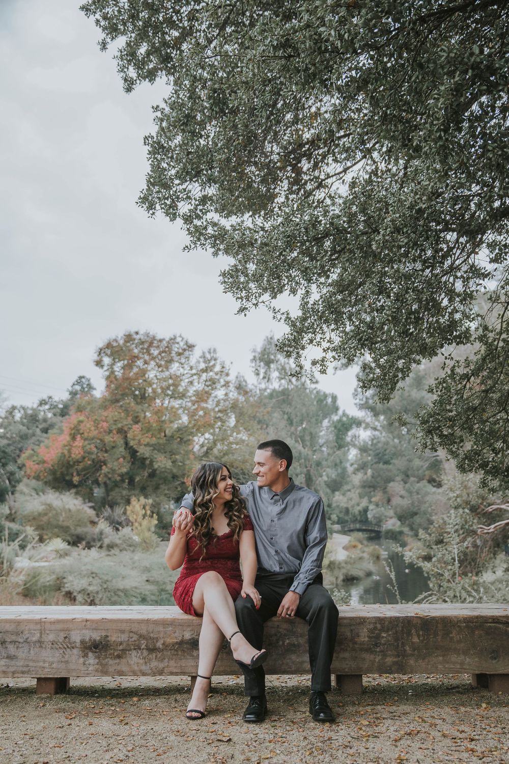 rebecca skidgel photography uc davis arboretum five reason should engagement shoot session couple love romantic fun kiss