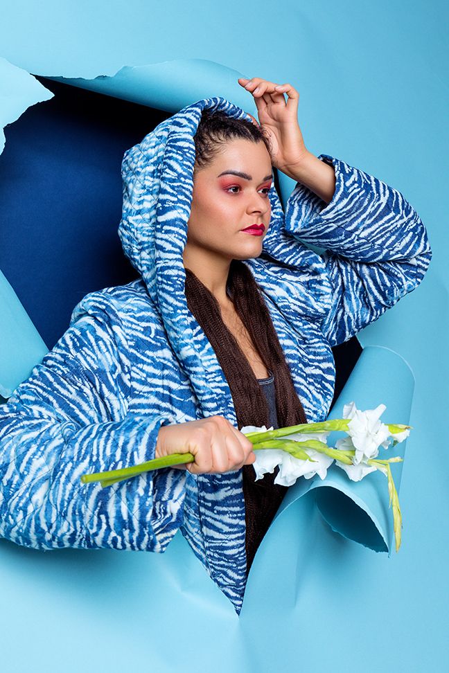 Creatief portret fashion in studio