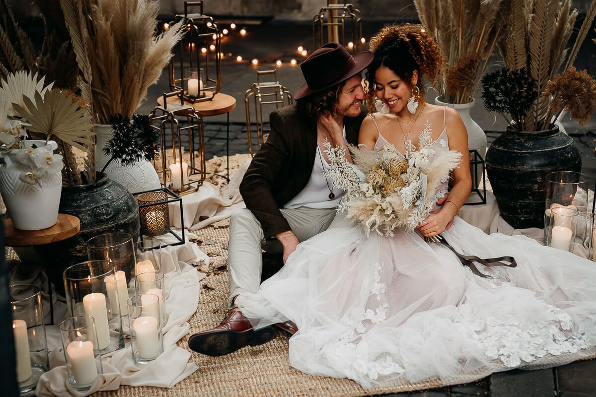 Boho Hochzeit Foto Brautpaar