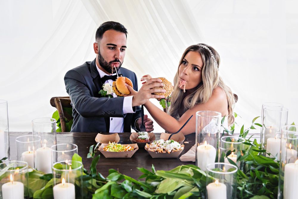 Cute and quirky little wedding in Schomberg and Arlington Estate by photographer Shawn Van Daele