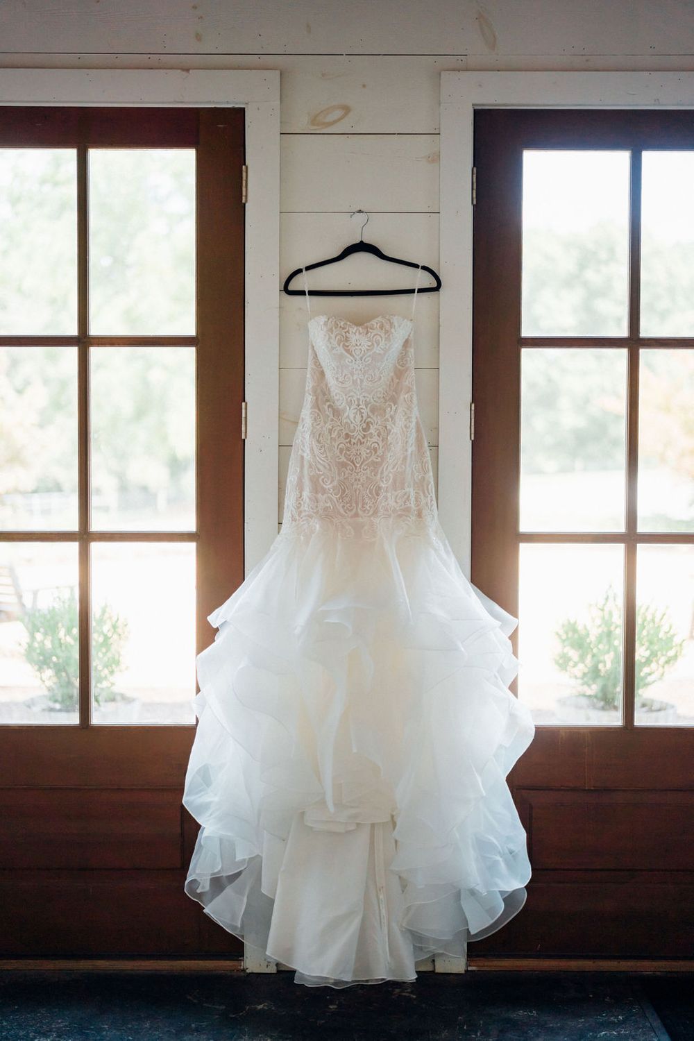atlanta wedding photographer, wedding dress, Grant hill farms, Georgia wedding , atlanta wedding photography,