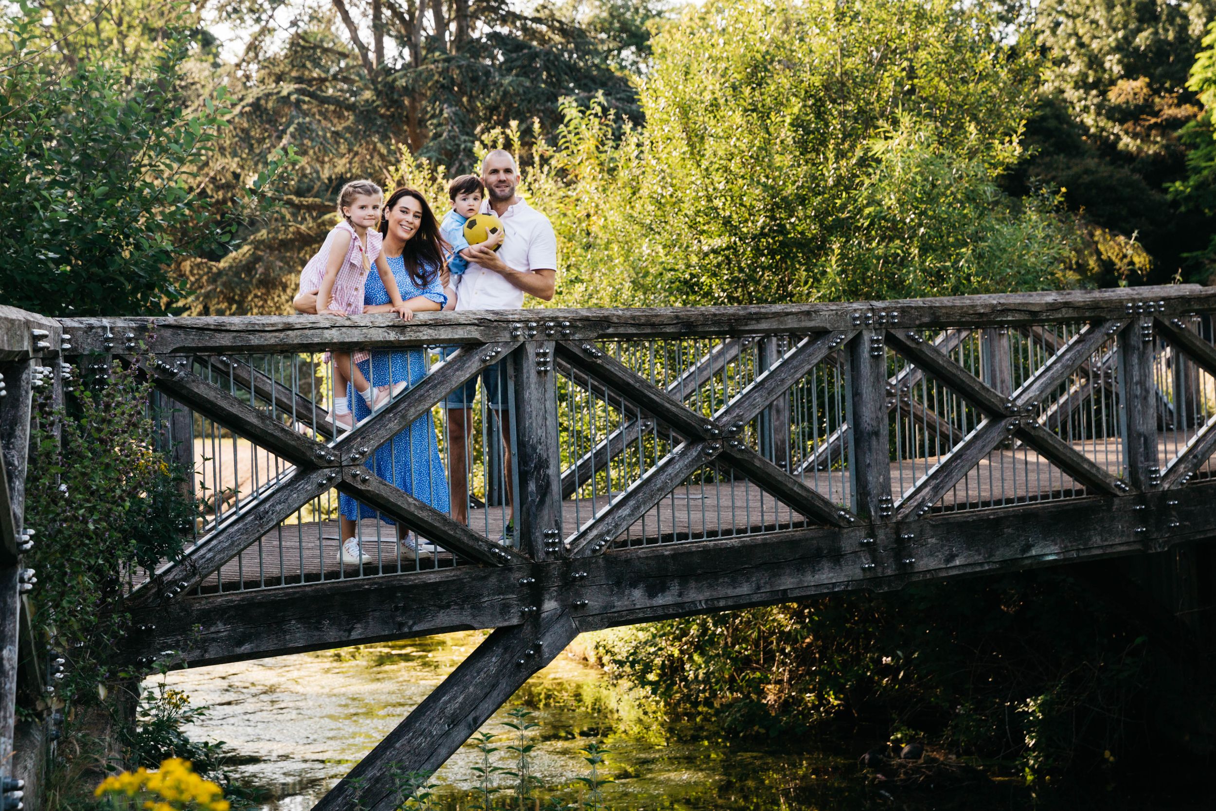 family photoshoot Victoria Park London