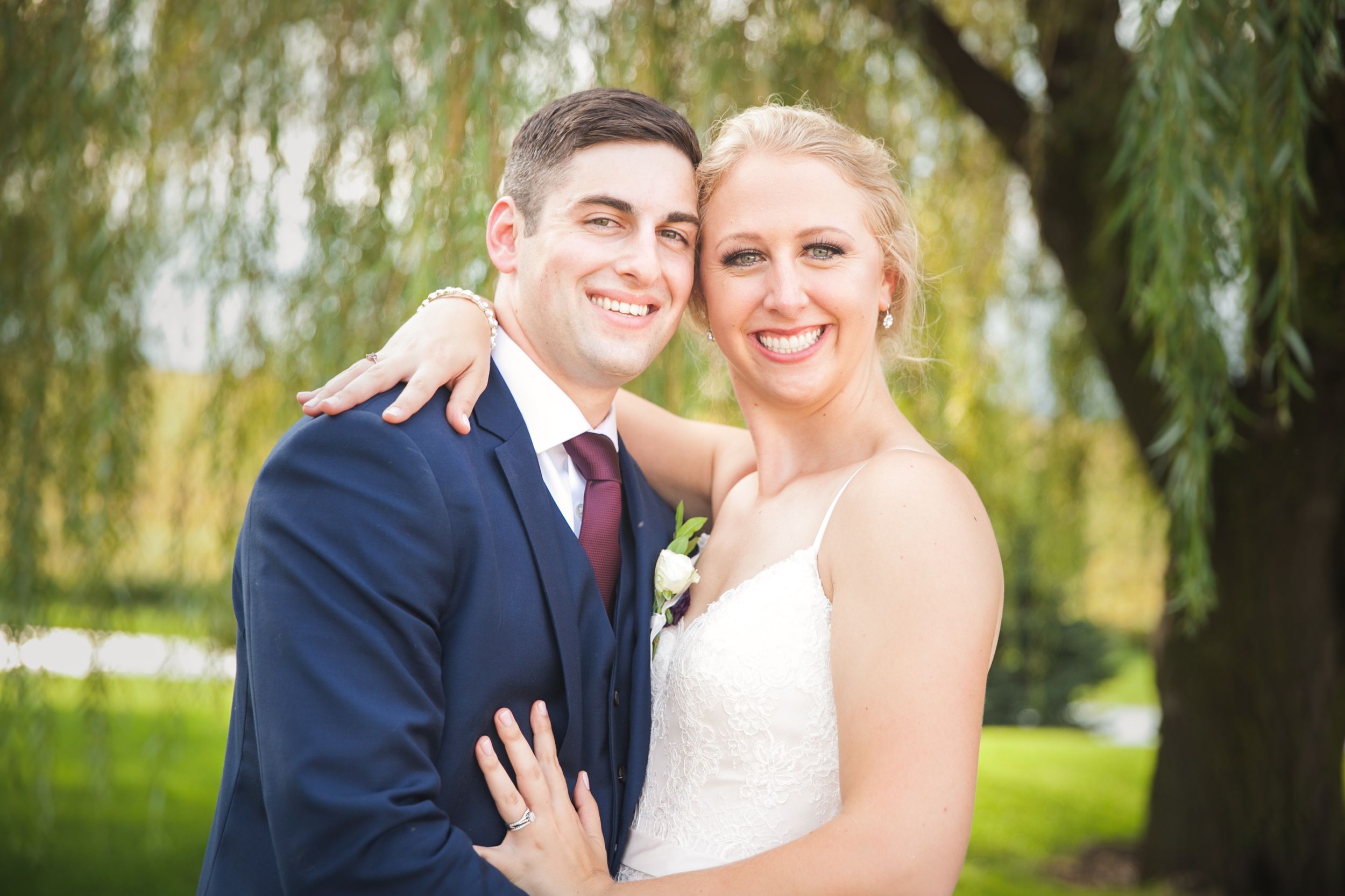 Dixon IL Wedding Photographer || Barnacopia Polo IL Wedding
