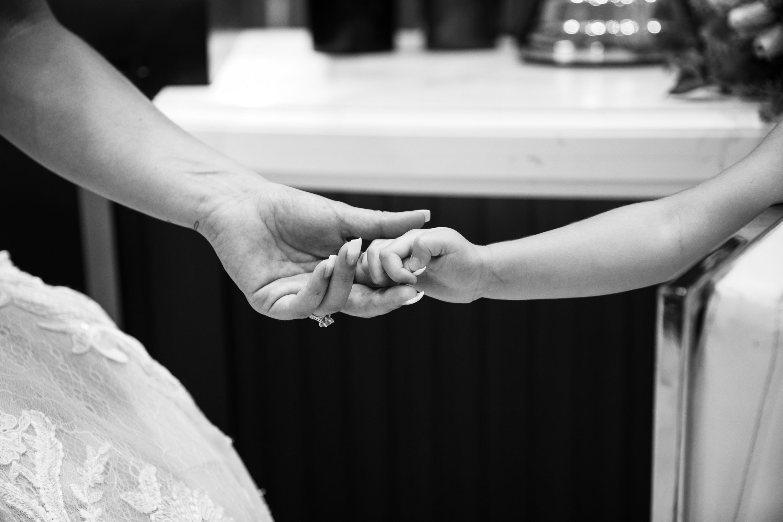 Cute and quirky little wedding in Schomberg and Arlington Estate by photographer Shawn Van Daele