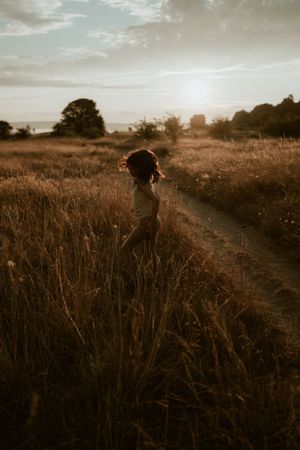 Golden Hour Sunset Kids Session Discovery Park Maria Alcantara Photography