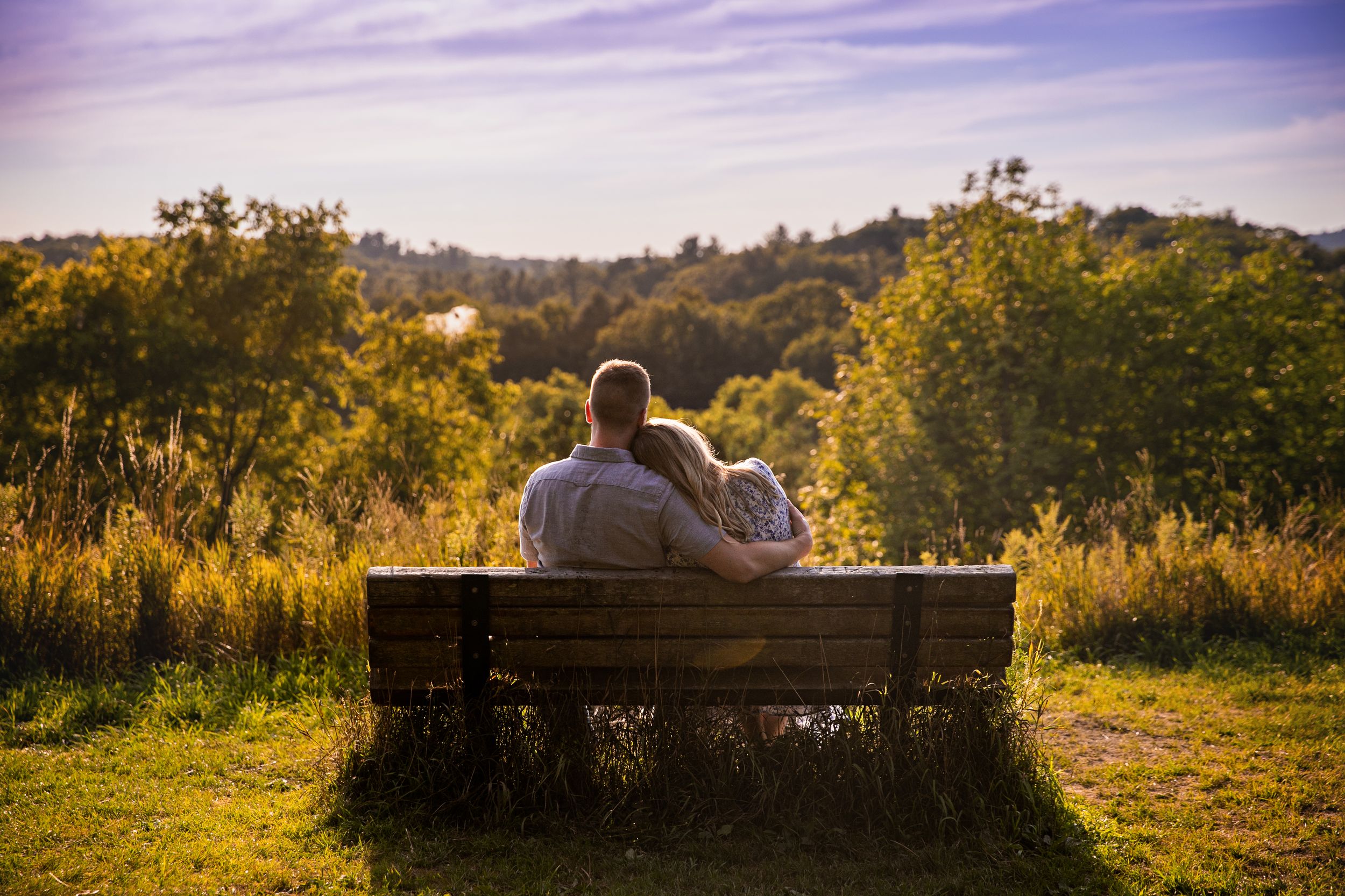 Dreamy summer engagement photos in Dundas and Ancaster Ontario by London wedding photographer Shawn Van Daele