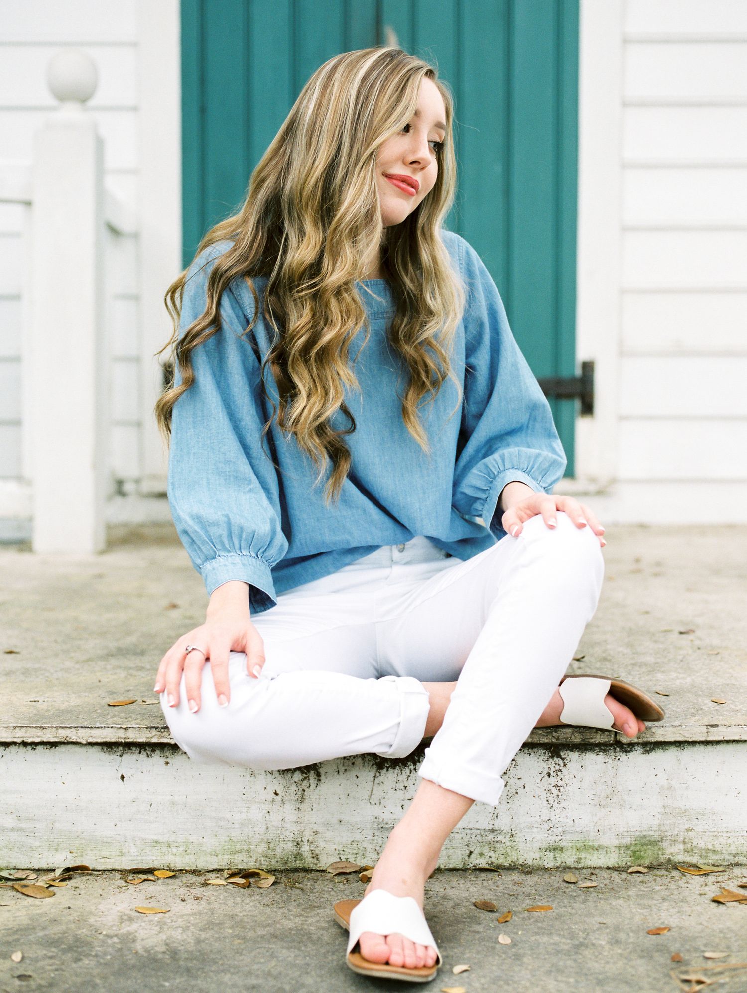 Louisiana senior portrait photography girl Franklinton High School student at Abita Roasting Company in Madisonville