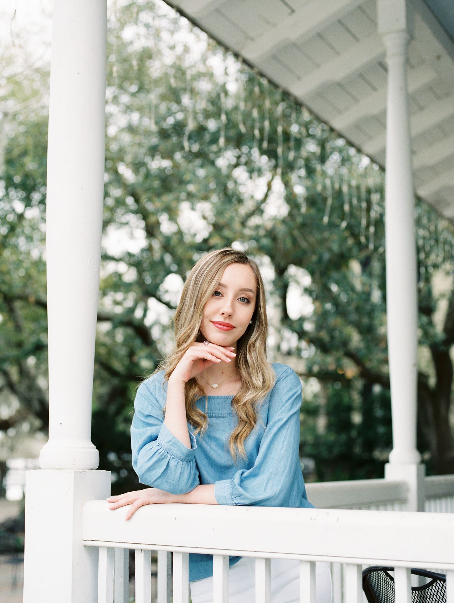 Louisiana senior portrait photography girl Franklinton High School student at Abita Roasting Company in Madisonville