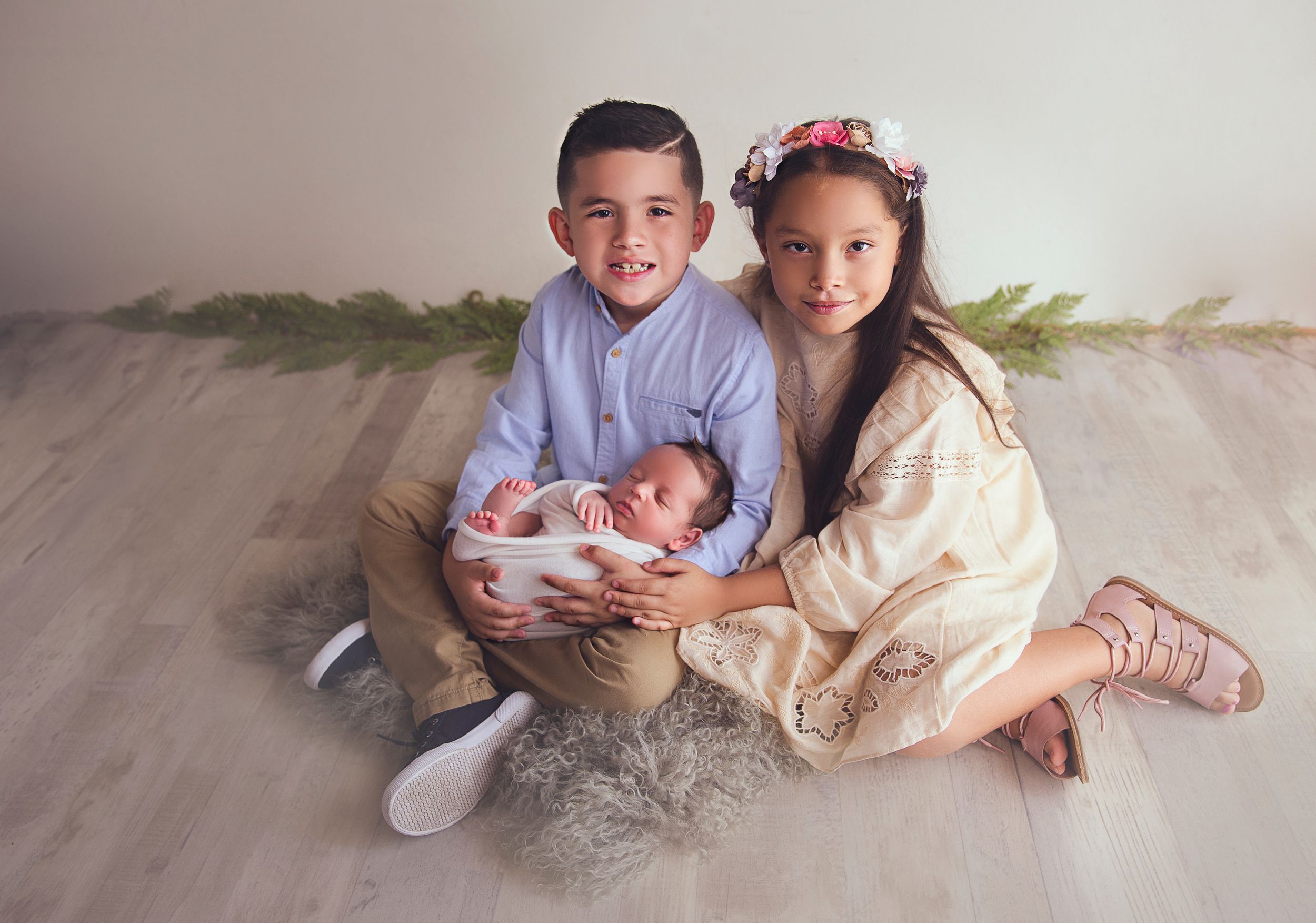 siblings photo, big brother big sister and newborn baby boy