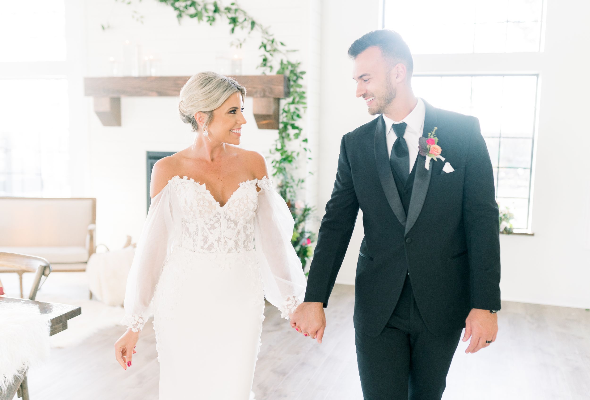 Light and airy 1868 Farmhouse Wedding in Boone, Iowa with Modern Dress bridal gown
