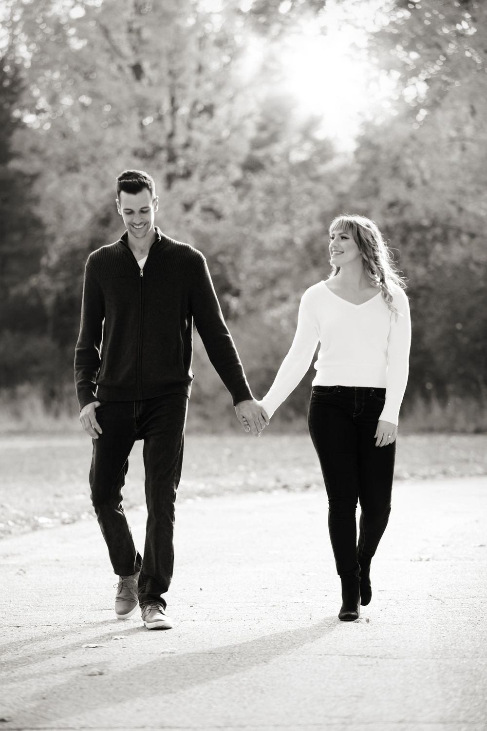 Fall engagement photos at Fanshawe Conservation Area London Ontario by photographer Shawn Van Daele