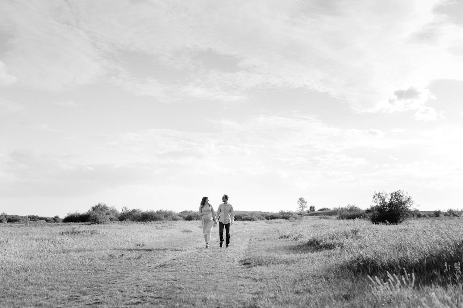 Maternity session Regina outdoor Fall