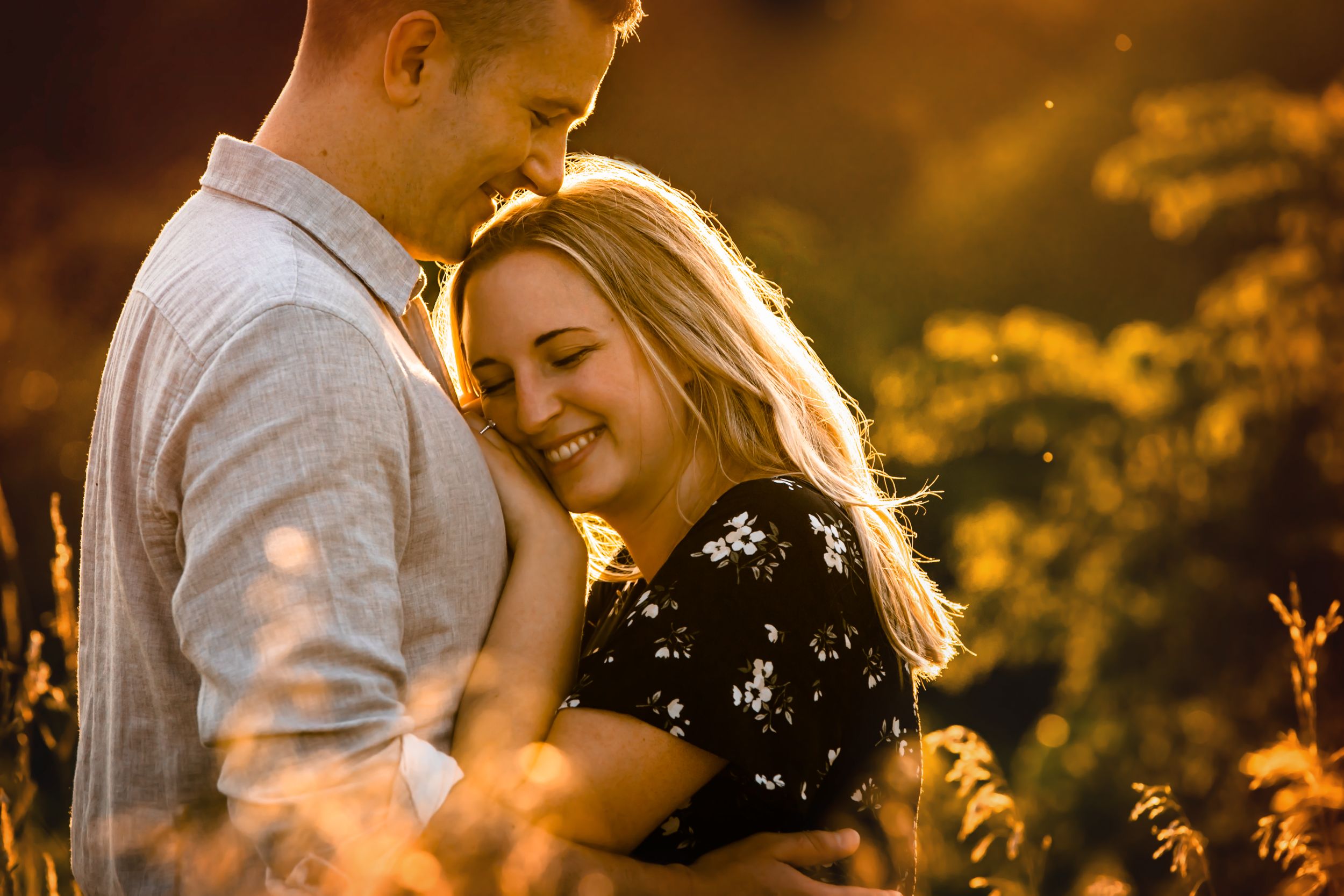 Dreamy summer engagement photos in Dundas and Ancaster Ontario by London wedding photographer Shawn Van Daele