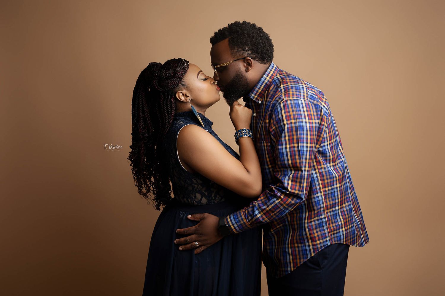 studio maternity photographer kansas city ks manhattan new york city red vans sneakers