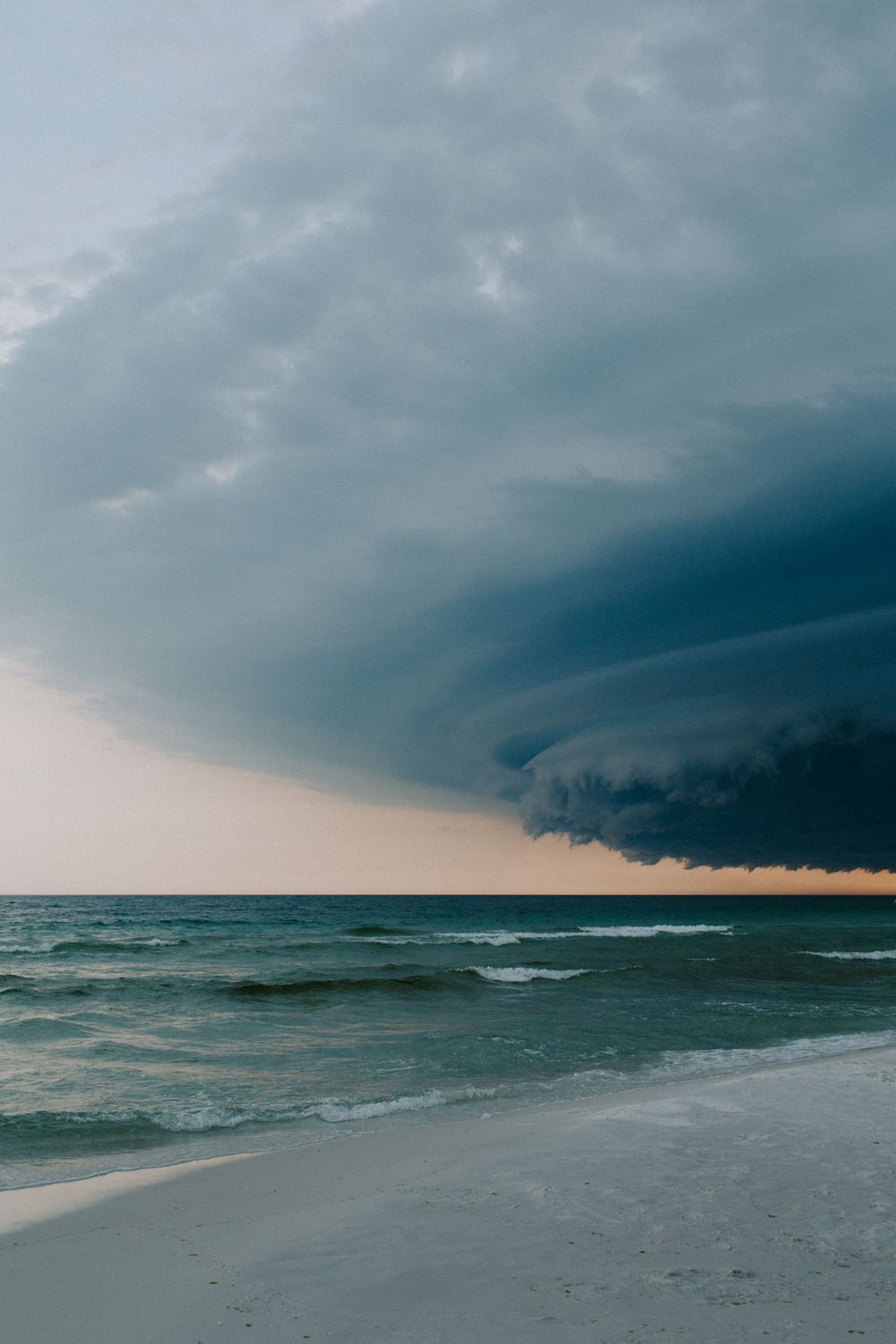 summer storm rolling in on the gulf coast