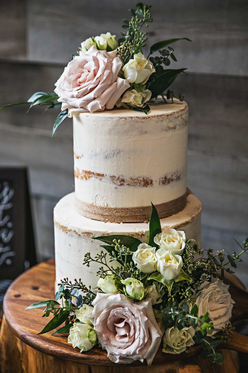 Cute and quirky little wedding in Schomberg and Arlington Estate by photographer Shawn Van Daele
