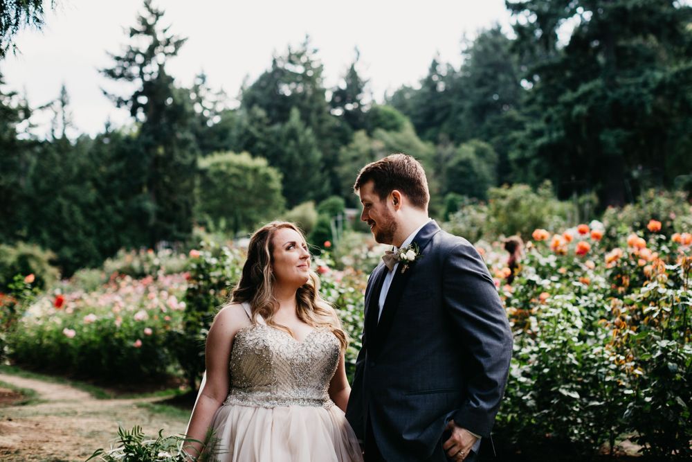 rose test garden wedding, Oregon wedding ideas, Portland wedding, rose garden wedding, Oregon wedding photographer,