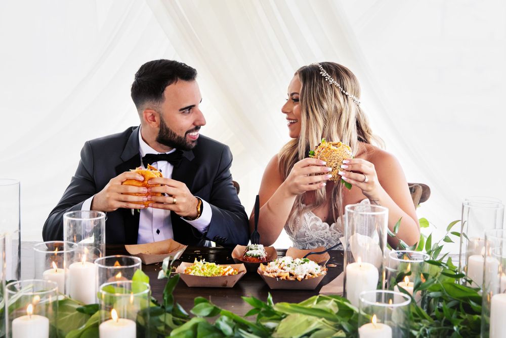 Cute and quirky little wedding in Schomberg and Arlington Estate by photographer Shawn Van Daele