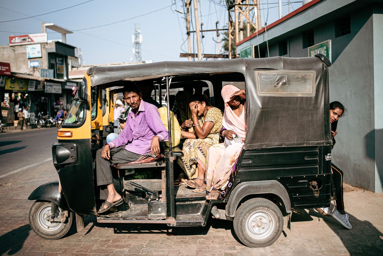 Tuktuk family, Dungarpur, India.
