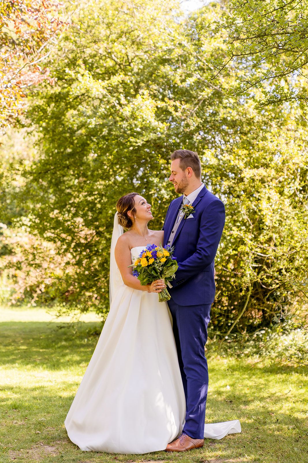 bride and groom in garden