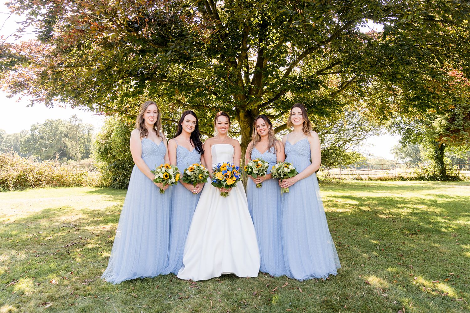 bridesmaids photographs