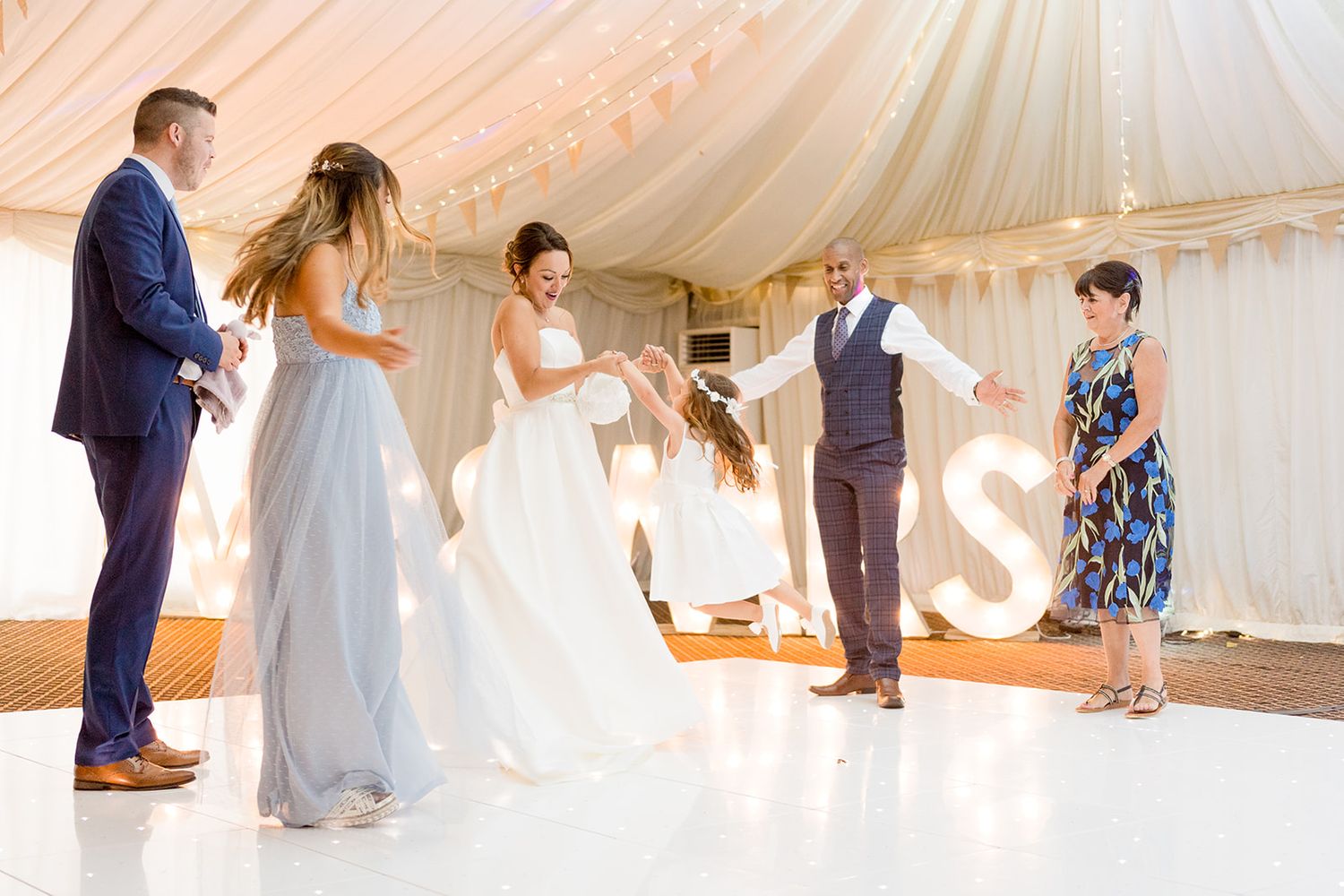 wedding guests on dancefloor