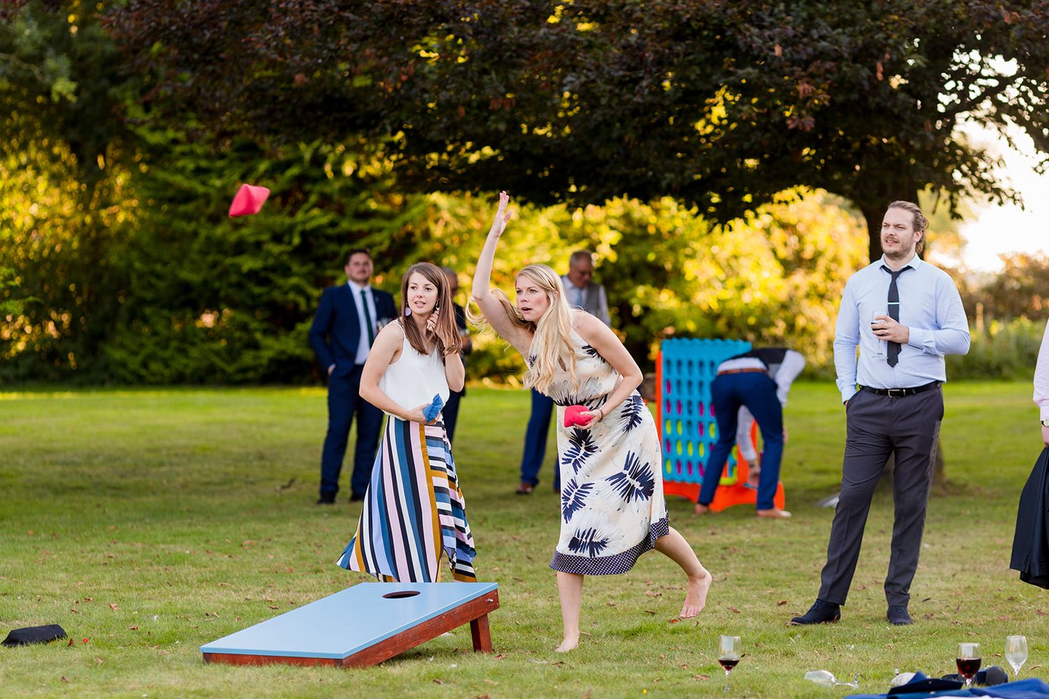 garden games at wedding