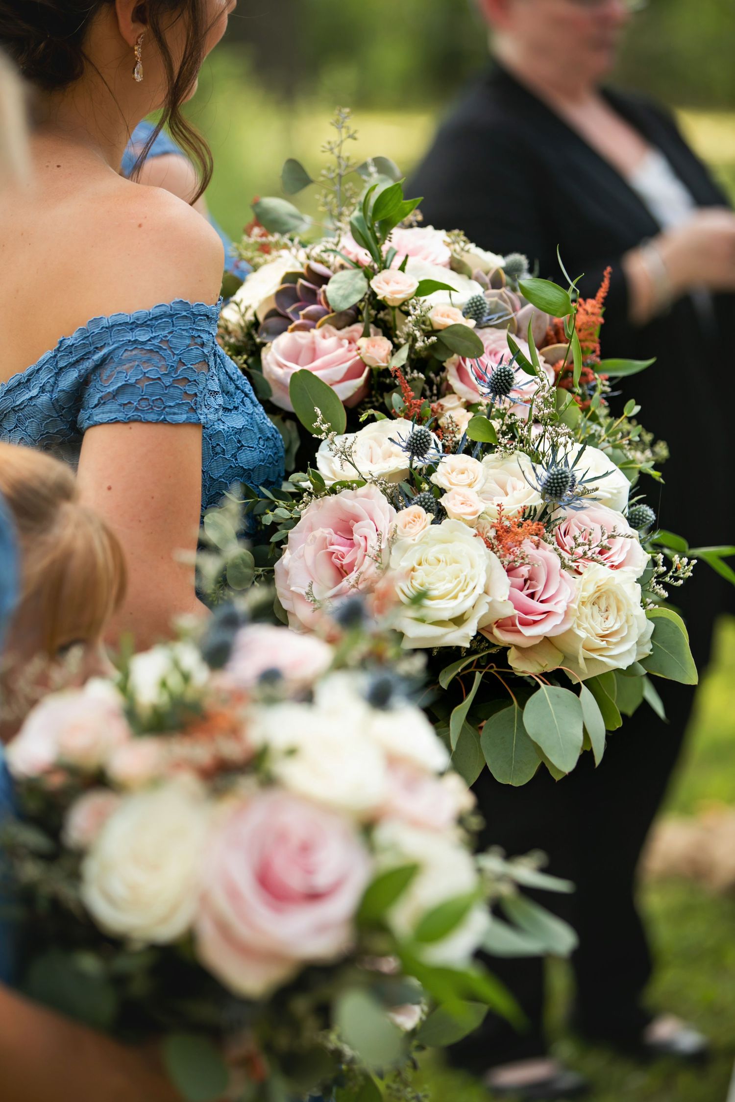 Charming rustic backyard wedding in Mount Brydges Ontario by London photographer Shawn Van Daele