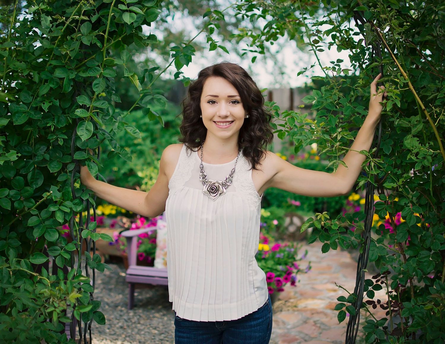 Central Oregon Award Winning Stylist & Photographer Senior Portraits Redmond Oregon, Senior Portraits Bend Oregon, Senio