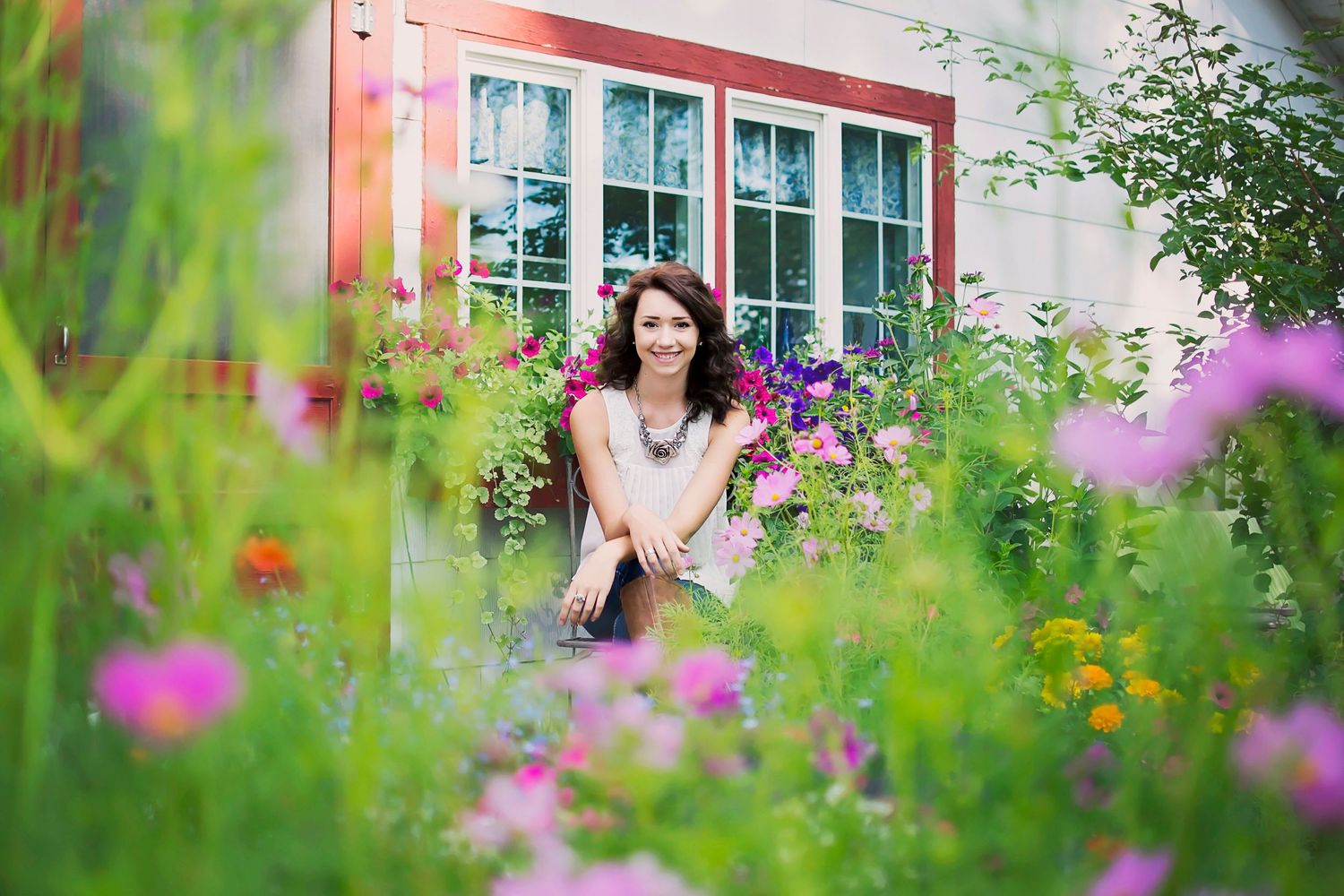 Central Oregon Award Winning Stylist & Photographer Senior Portraits Redmond Oregon, Senior Portraits Bend Oregon, Senio