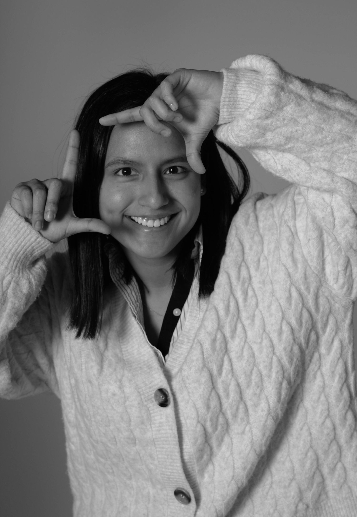 Camila Casas is a filmmaker and photographer based in Pittsburgh. She loves capturing new artists in glamorous b&w.