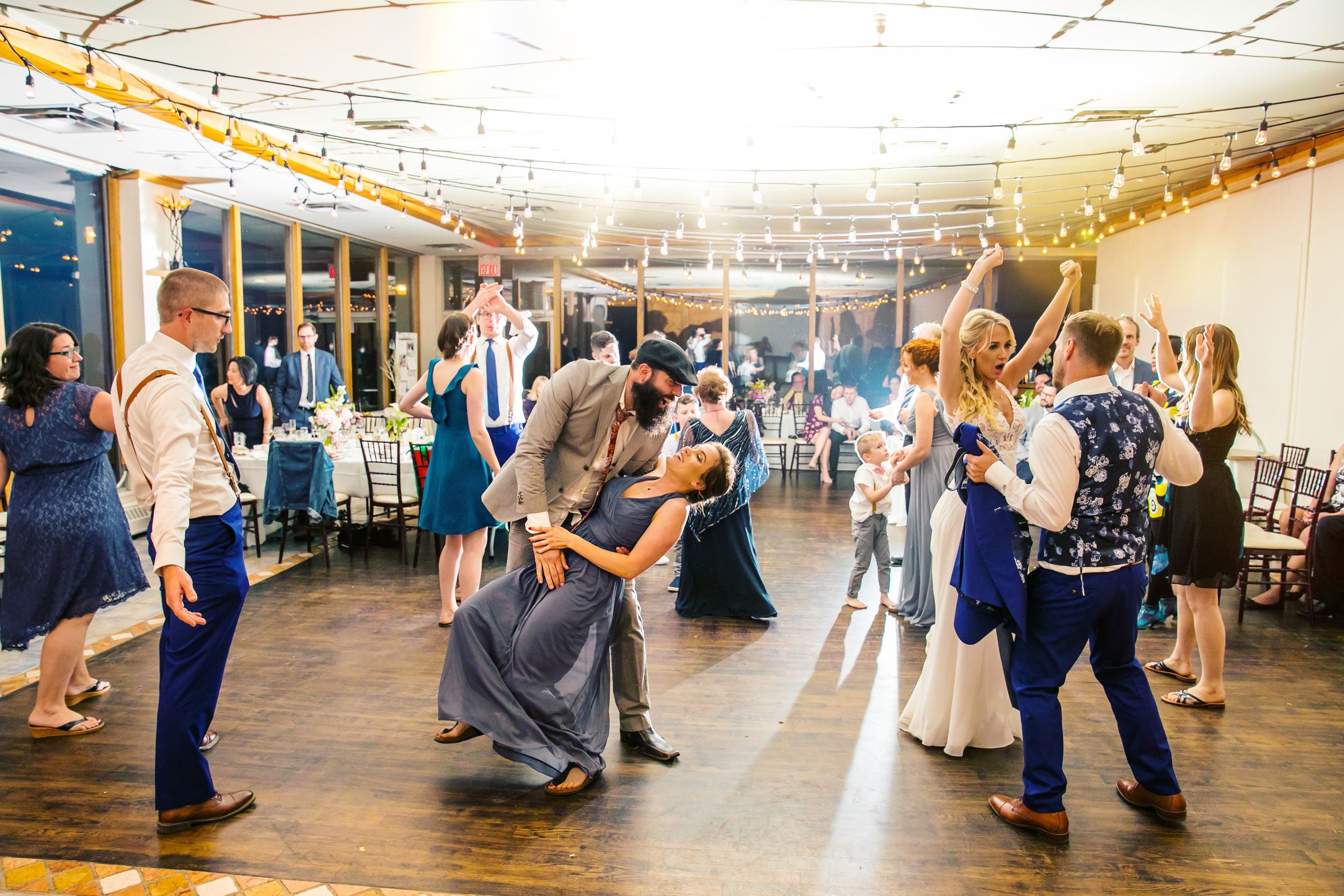 Hidden Valley Resort Huntsville Ontario Wedding Photos Shawn Van Daele