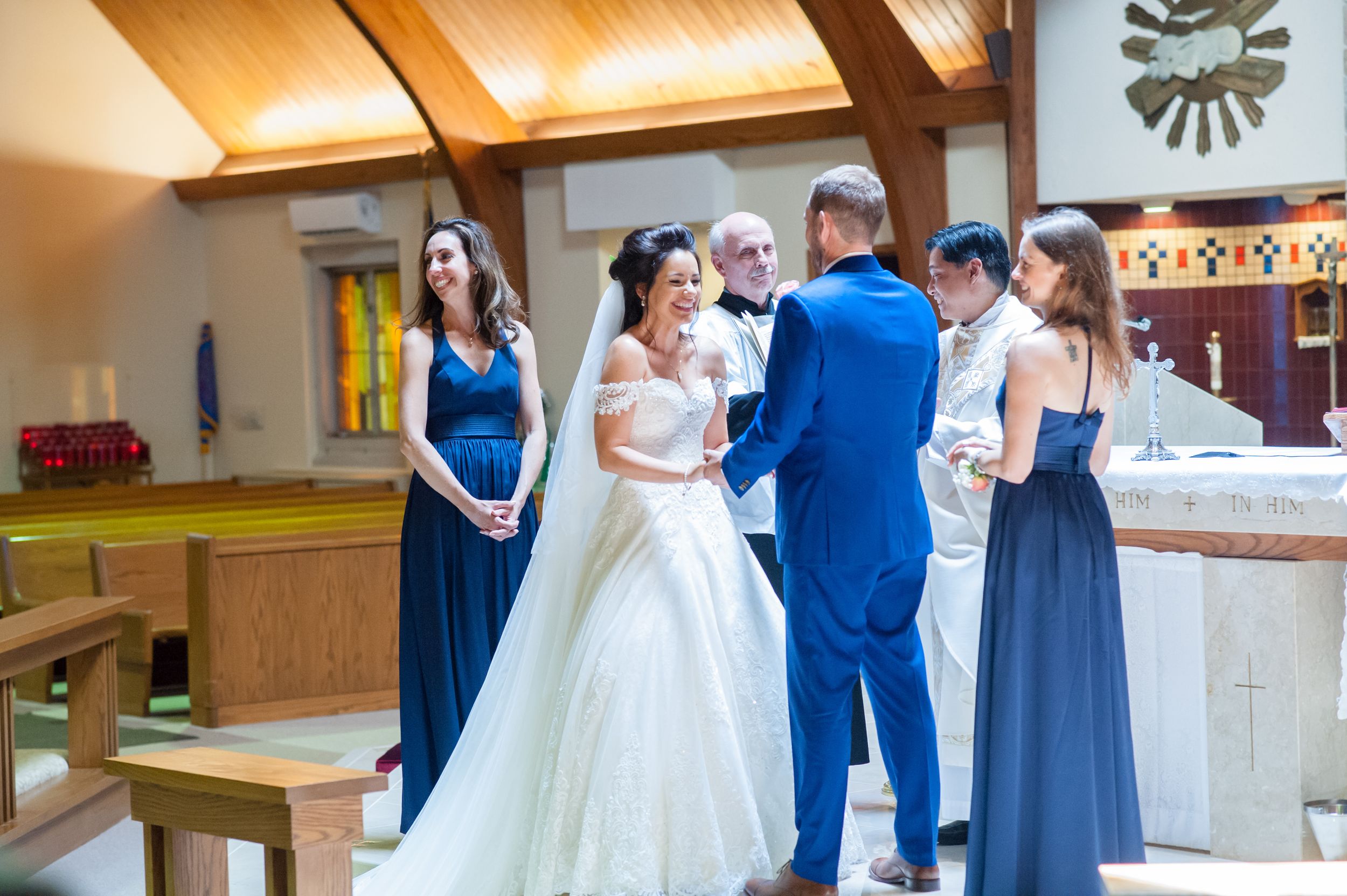 Visual Narrative Photography Michigan wedding photography ceremony
