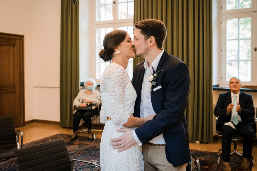 Hochzeitslocation Mönchengladbach Hochzeitsfotograf herrundfrauk Abteiberg