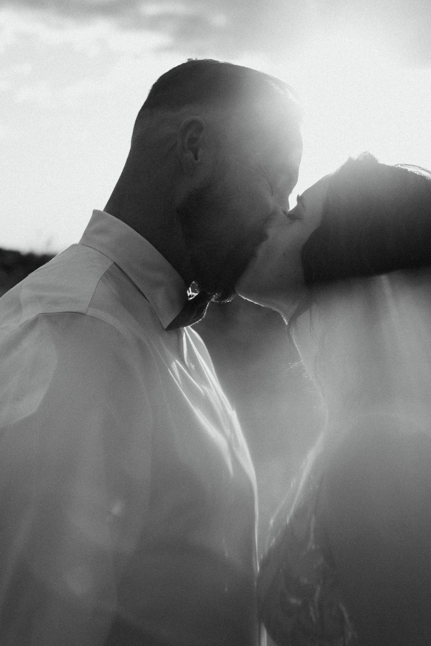 Boise Couples Photographer Micael Marie