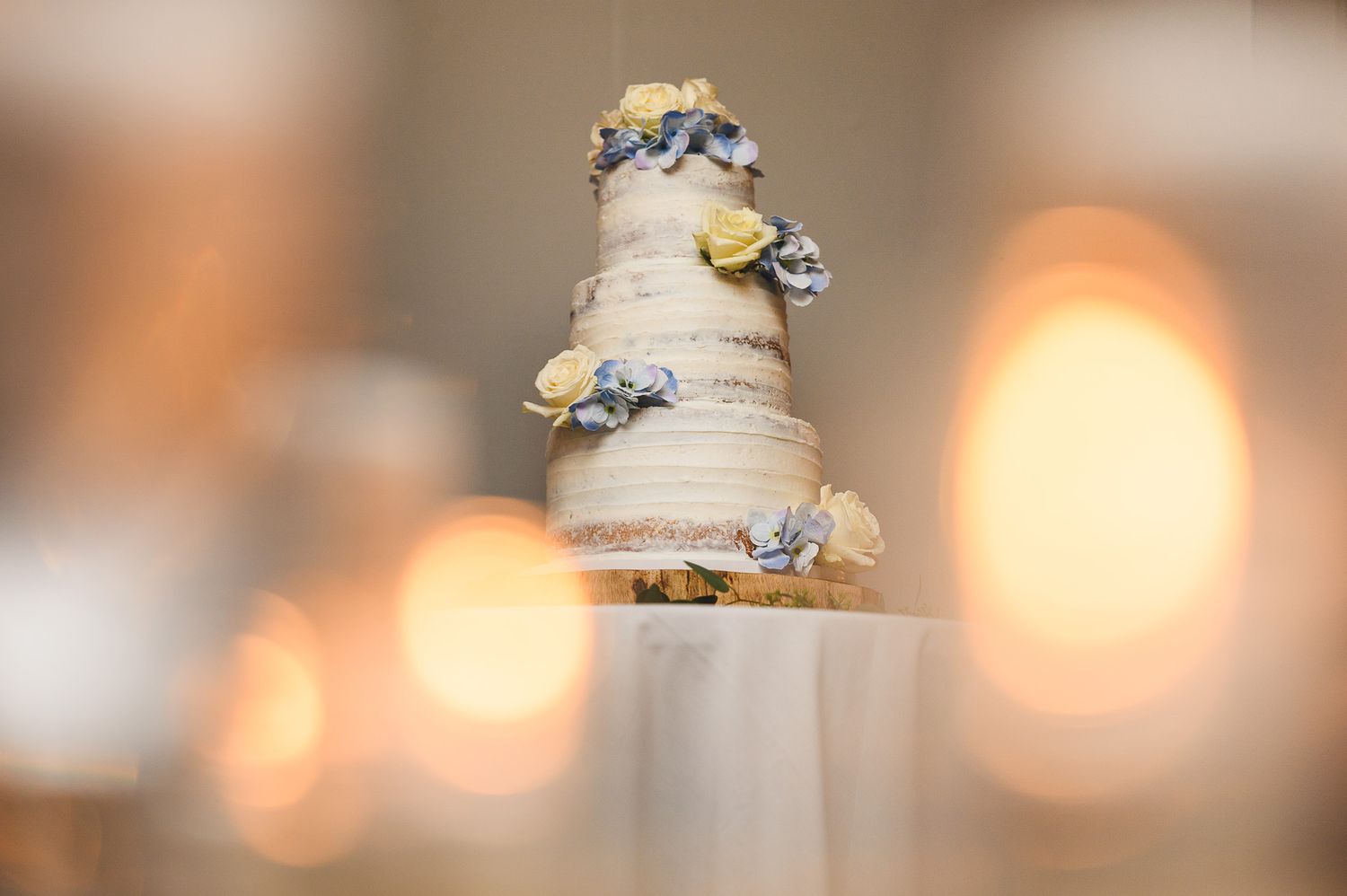 wedding cake details at B2 bistro point pleasant