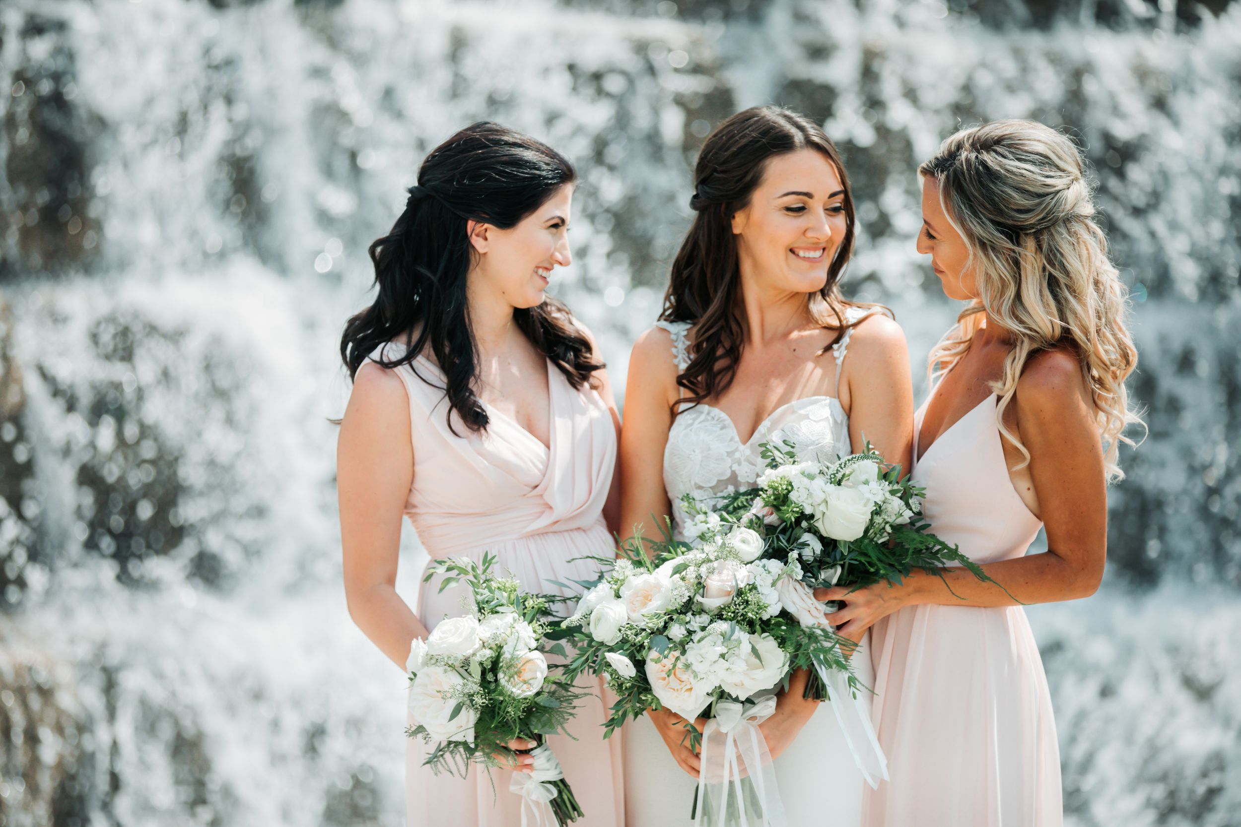 Whistle Bear Golf Club Cambridge Wedding Photos