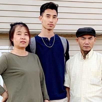Photo of Shounam Ches, Samneang Ches, and Choeuy Ches