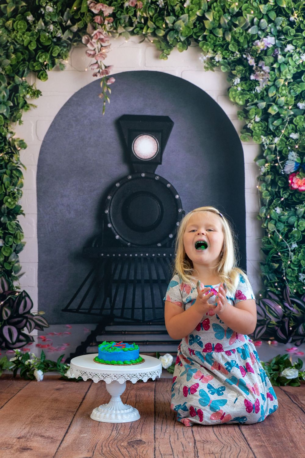 Cake smash Ashville, Ohio, Circleville, Ohio, Canal Winchester, Ohio , Lithopolis, Ohio Ashville OH photography