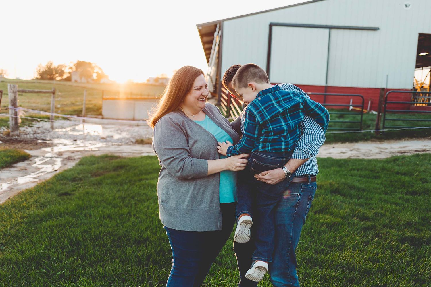Family Photographer Sussex, Hartland, Milwaukee, Pewaukee, Oconomowoc, WI