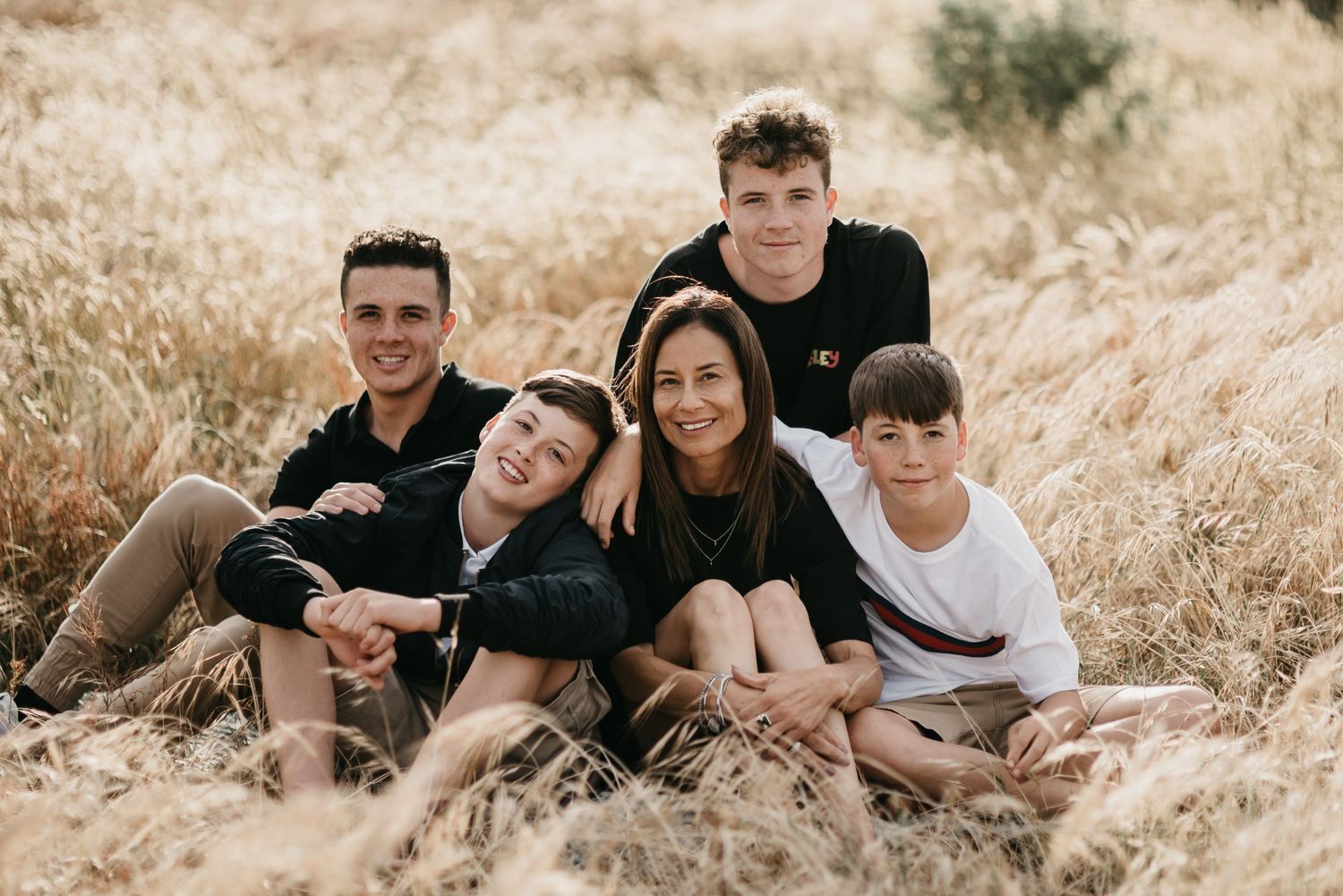 Whakatane photographer, new zealand wedding photographer, Bay of Plenty photographer, Family portrait photographer