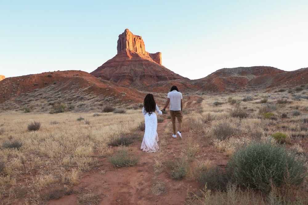 castle valley elopement in Utah