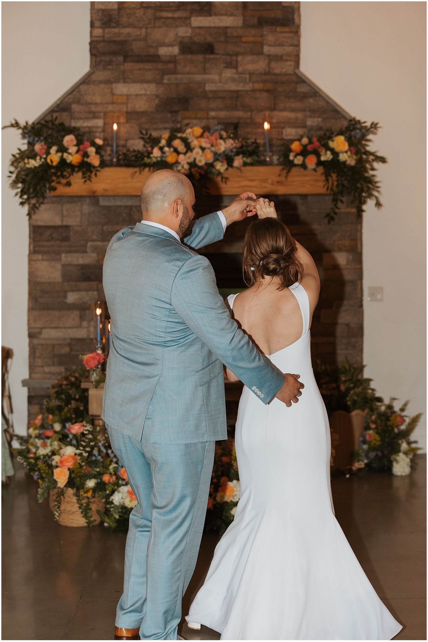 Bride and groom having their first dance at their Hyla Brook Estate wedding