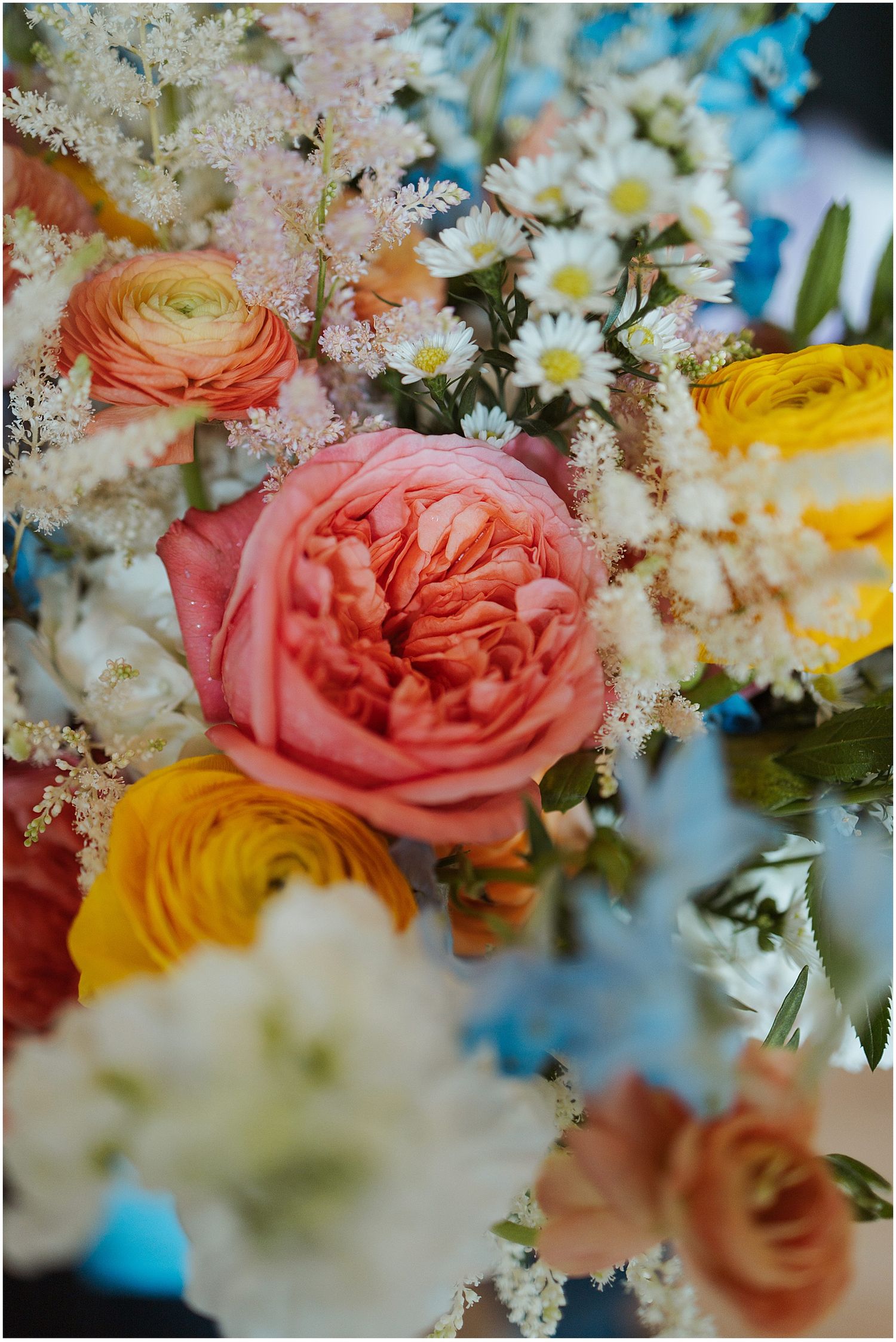 Colorful bridal bouquet for NH wedding