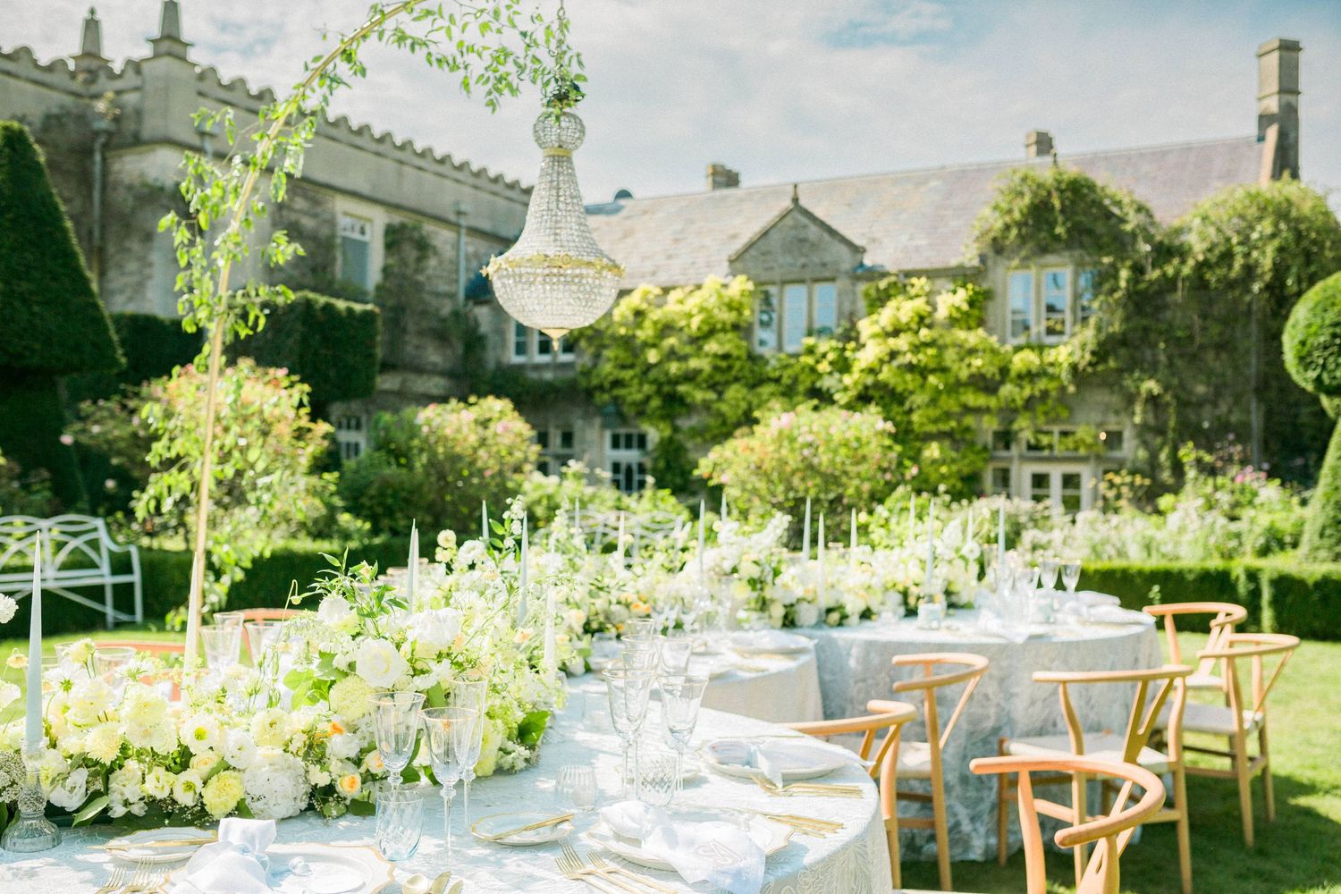 Elegant outdoor wedding reception at Euridge with pale blue linens and white with yellow florals and decor by Hayley Elizabeth Photography