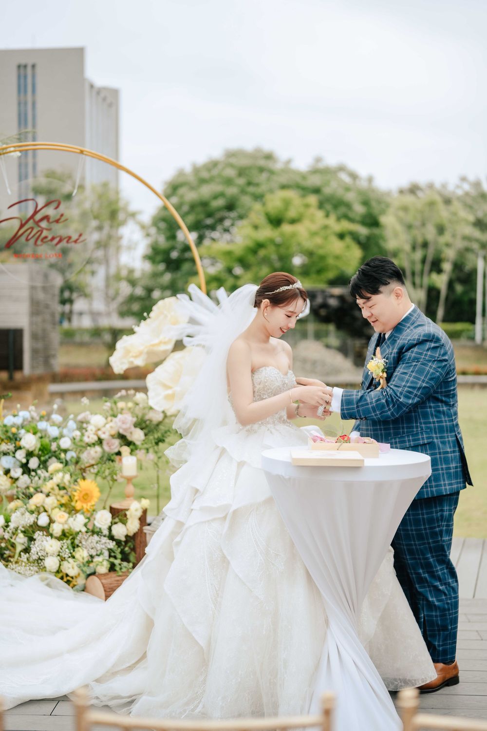 台中圓觀戶外證婚渴望影像、台中日月千禧酒店婚禮攝影、台北台中高雄婚禮攝影推薦團隊、美式戶外證婚婚禮推薦、海外婚禮攝影、海外婚紗攝影推薦、美式婚禮場地推薦、台北戶外證婚場地、海外旅拍攝影、美式溫暖自然風格、韓式婚禮攝影、百大台灣婚禮攝影師推薦、高雄戶外婚禮攝影、台南戶外婚禮、墾丁