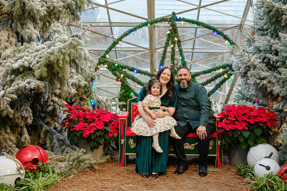 fort-wayne-photographer-photography-holiday-xmas-fwbc-botanical-conservatory-family-session-1000